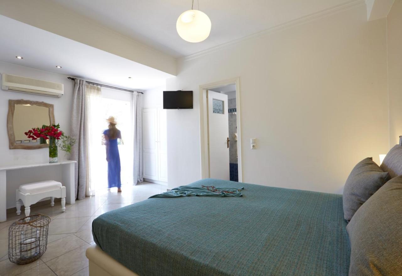 Hermes Hotel Kamari  Luaran gambar