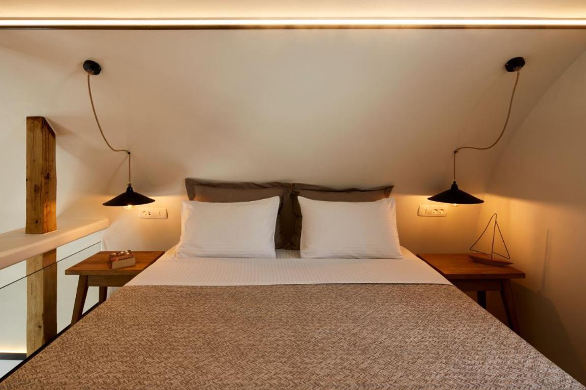 Hermes Hotel Kamari  Luaran gambar