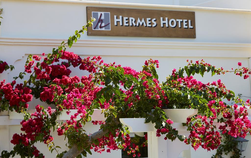 Hermes Hotel Kamari  Luaran gambar